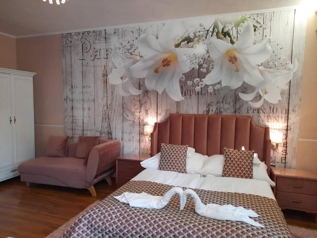 Kek Laguna Wellness Apartmanok エゲルサローク エクステリア 写真